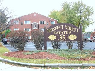 35 Prospect St APT 311, Woburn, MA 01801
