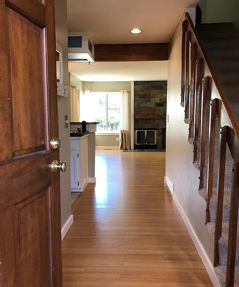 4822 Edison Ave — Photo 2