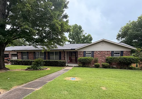 319 Tanglewood Dr Photo 1
