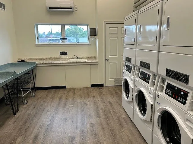 12-35 Buford Ave #12 — Photo 3
