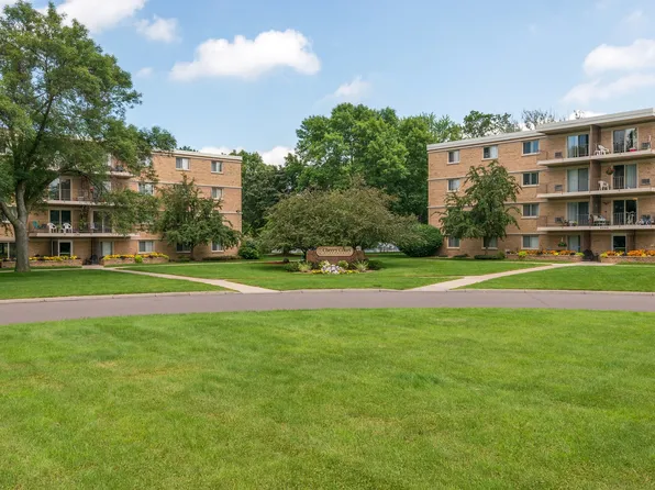 Cherry Court Apartments