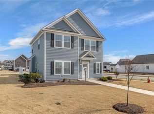 119 Iris Cir, Moyock, NC 27958