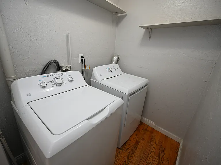 42 Greenwood St #3 — Photo 6