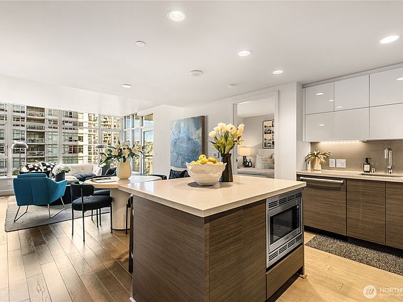 5th image of 588 Bell Street #1201S