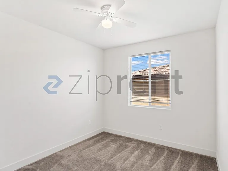 5545 Oberon Ave — Photo 28