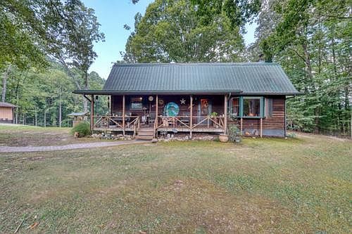 5th image of 1026 Laurel Branch Rd