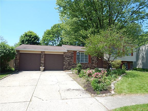 2nd image of 6818 Littleton Dr