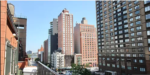 Rented by Loom Capital Group Inc.