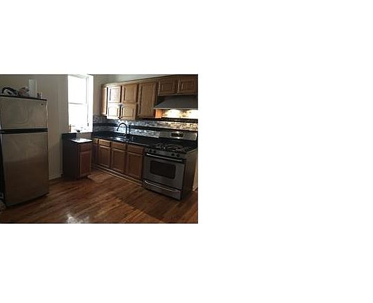 4th image of 4030 W 21st St #1
