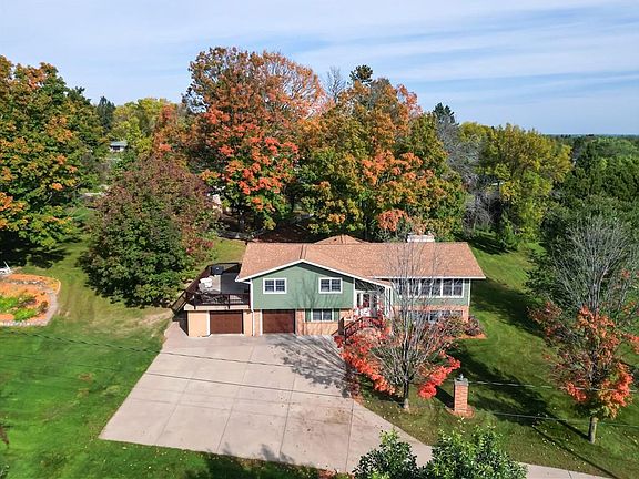 5th image of 102 Havel Road