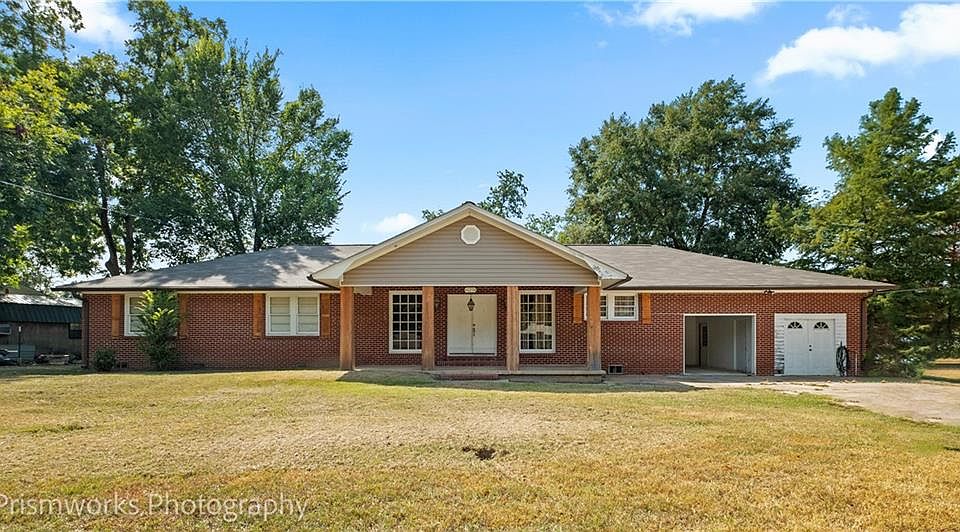 423 W Cappel St, Marksville, LA 71351 MLS 2407960 Zillow