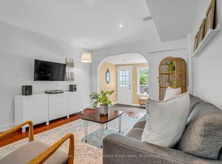 240 6th St, Toronto, ON M8V3A7