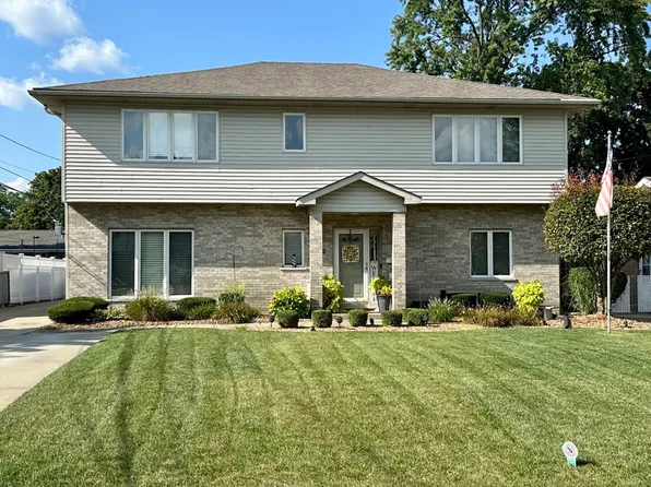 5330 131st St, Crestwood, IL 60418