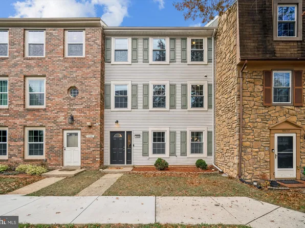 10339 Broom Ln, Lanham, MD 20706