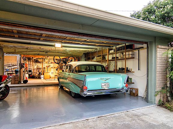 Garage and storage galore!