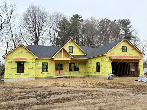 3 Walker Drive #101, Saco, ME 04072
