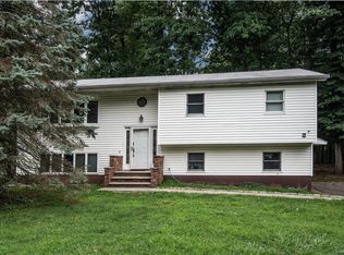 36 Skylark Dr, Spring Valley, NY 10977