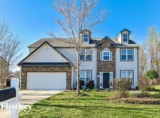 5293 Crosswinds Rd, Mc Leansville, NC 27301