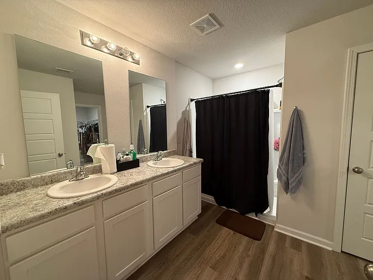 9732 Angel Oak Dr — Photo 17