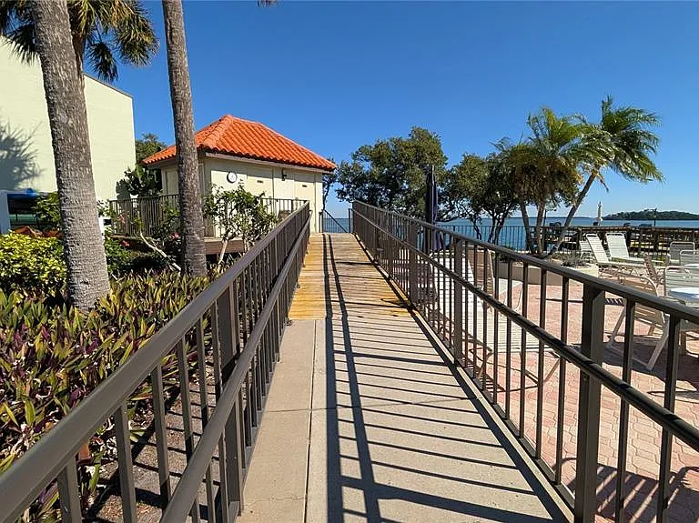 1515 Pinellas Bayway S #46 — Photo 30