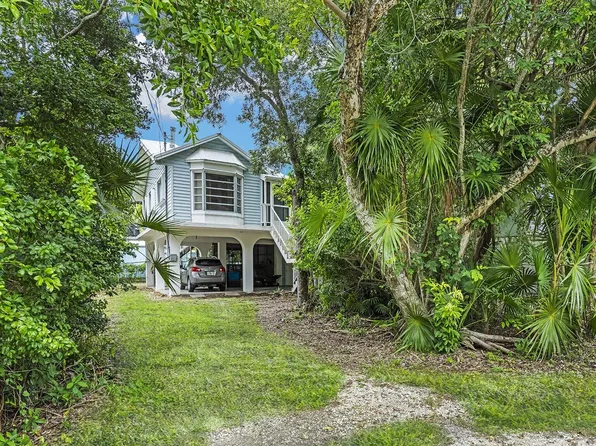 165 Mohawk St, Tavernier, FL 33070