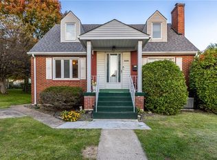 5255 Scenery Dr, Pittsburgh, PA