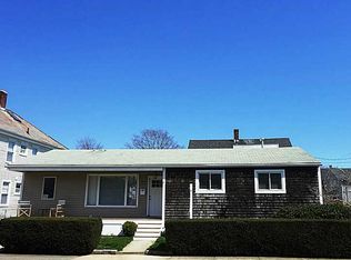 54 Marchant St, Newport, RI 02840