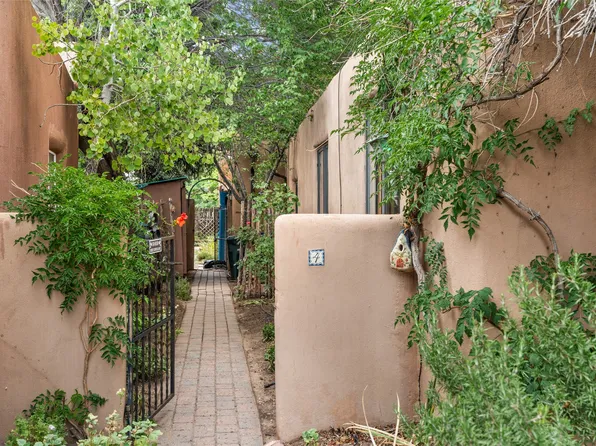222 Closson St APT 4, Santa Fe, NM 87501