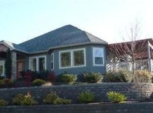 221 Wagon Wheel Dr, Grants Pass, OR