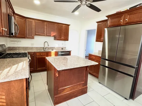 20 Sawyer St Floor 2, Providence, RI 02907