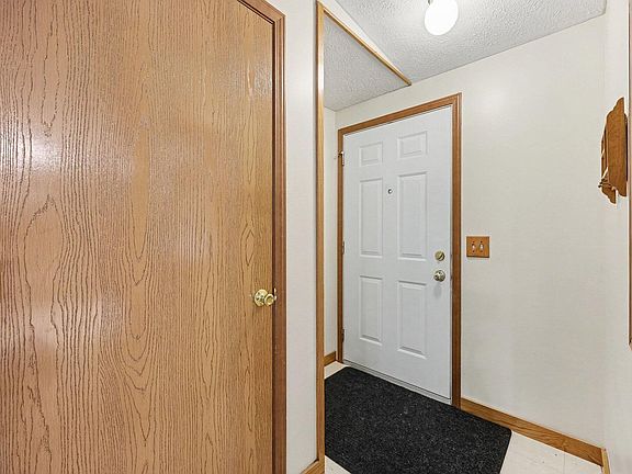 5th image of 8202 Kennedy Rd