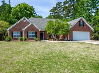 1240 Fountain Cove Ln, Lawrenceville, GA 30043
