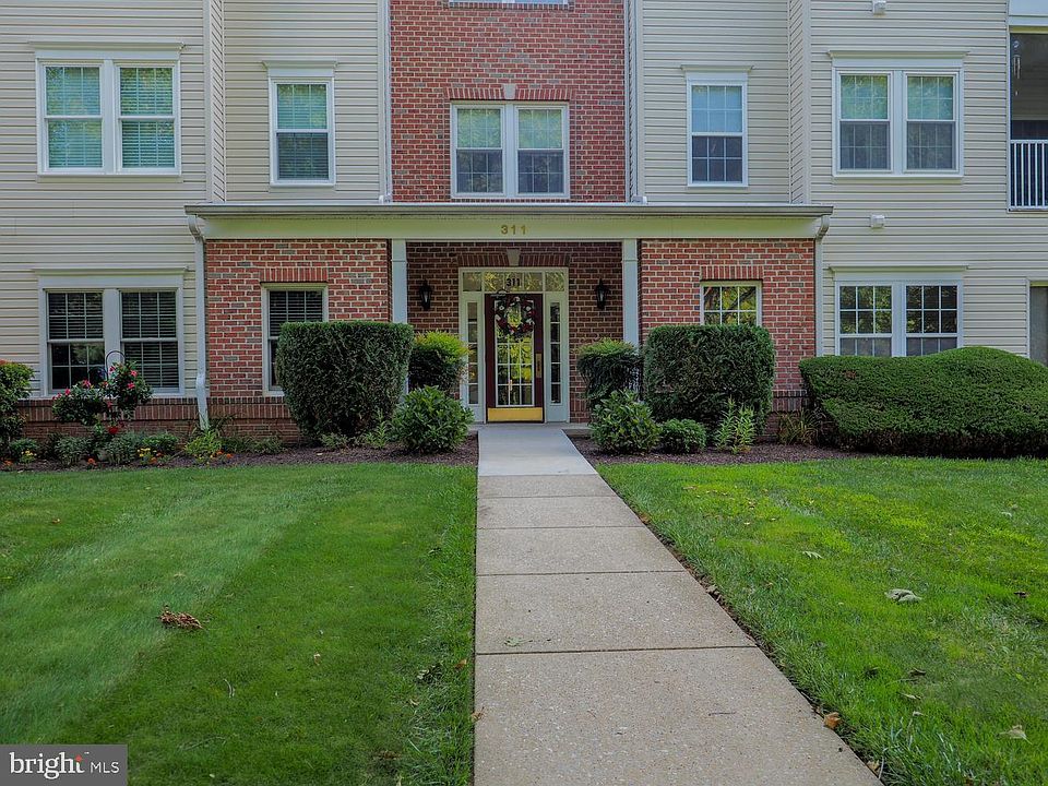 1st image of 311 Willrich Cir Unit 311K