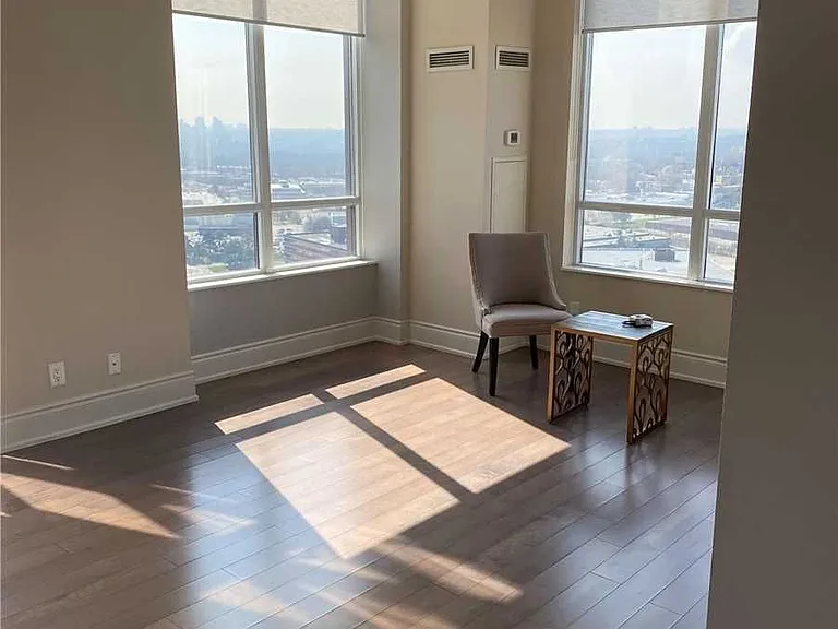 133 Wynford Dr #Penthouse 304 — Photo 5