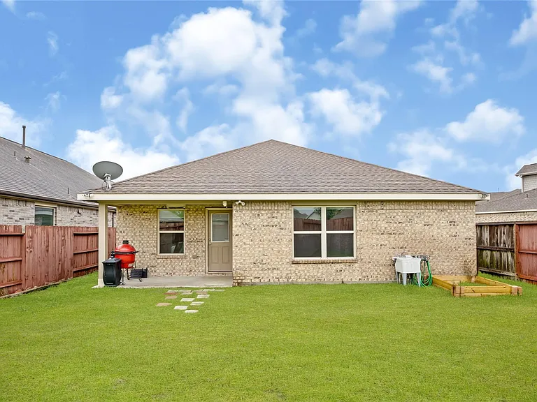 8934 English Manor Dr — Photo 24