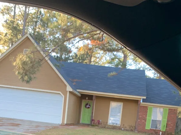 441 Riverbend Dr, Byram, MS 39272