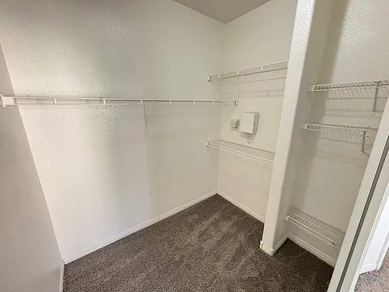 4400 S Jones Blvd #1041 — Photo 16
