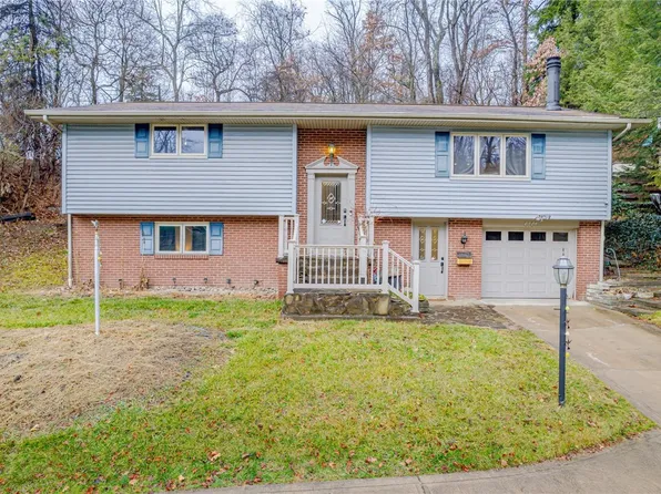 2856 Homestead Duquesne Rd, West Mifflin, PA 15122