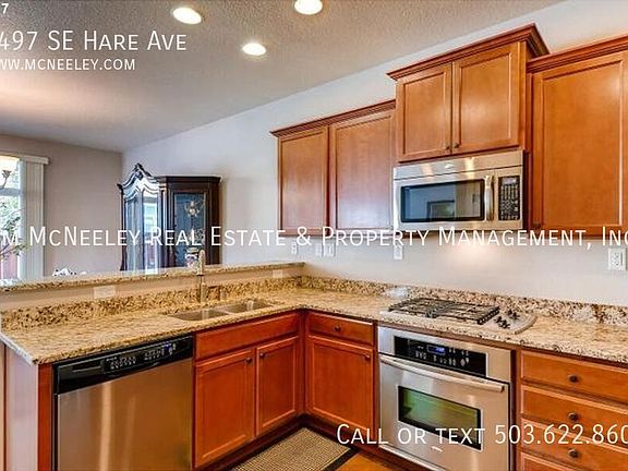 3rd image of 3497 SE Hare Ave