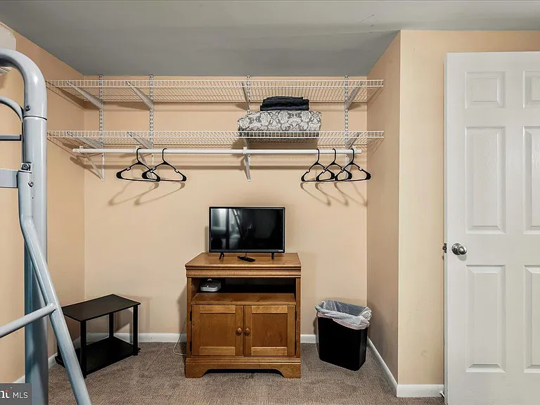 31 Middle Village Way — Photo 27