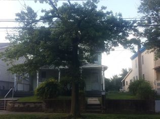 310 Washington St, Mount Holly, NJ 08060
