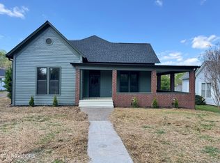 304 Broad St, Sweetwater, TN 37874