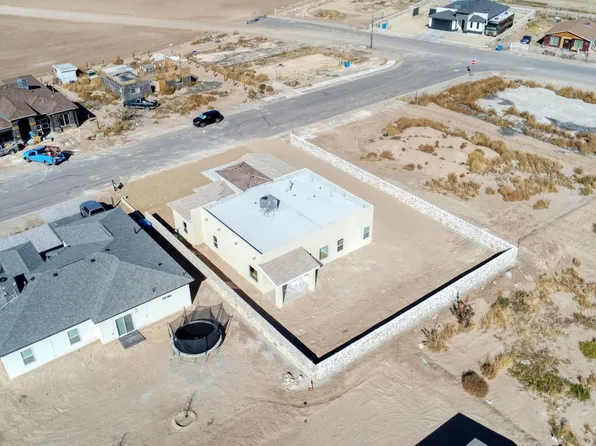 450 Perla Bonita Rd, Clint, TX 79836