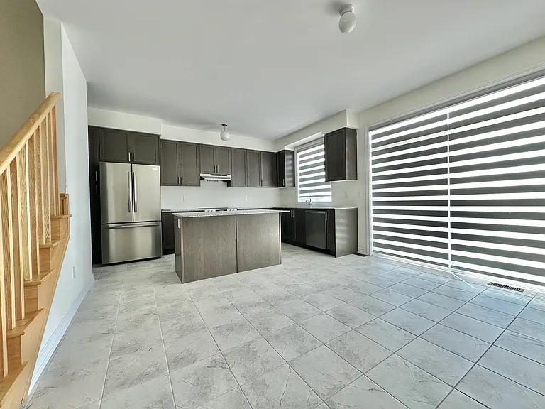 4 Blue Heron Dr — Photo 3