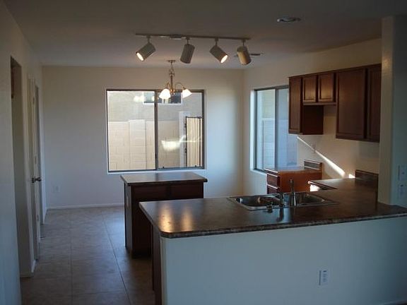2nd image of 1584 W AGRARIAN HILLS Drive
