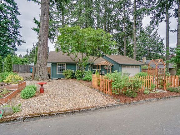 3rd image of 2219 SE 138th Ave
