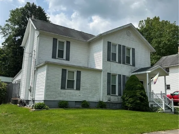 65 Linden St, Stoneboro, PA 16153