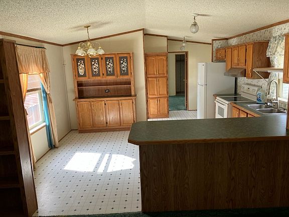 5th image of 900 Albert Dr Trailer 45
