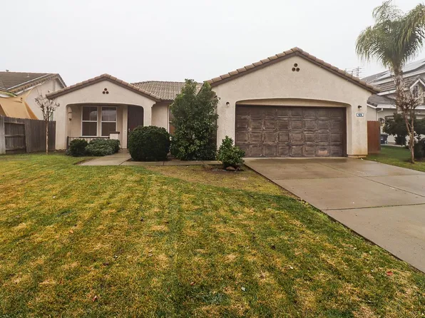 924 Stanford Ave, Madera, CA 93637