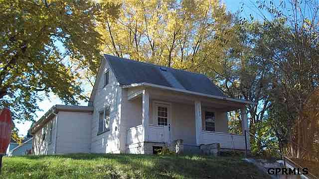1st image of 1503 2nd Ave